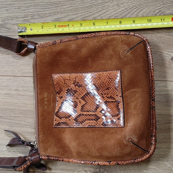 M. Gemi Suede Rosetta Crossbody Bag Italy - Picture 13 of 13
